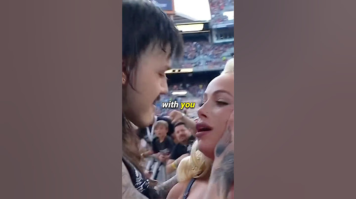 Liv Morgan HOOKING UP w/ Dom Mysterio 😱