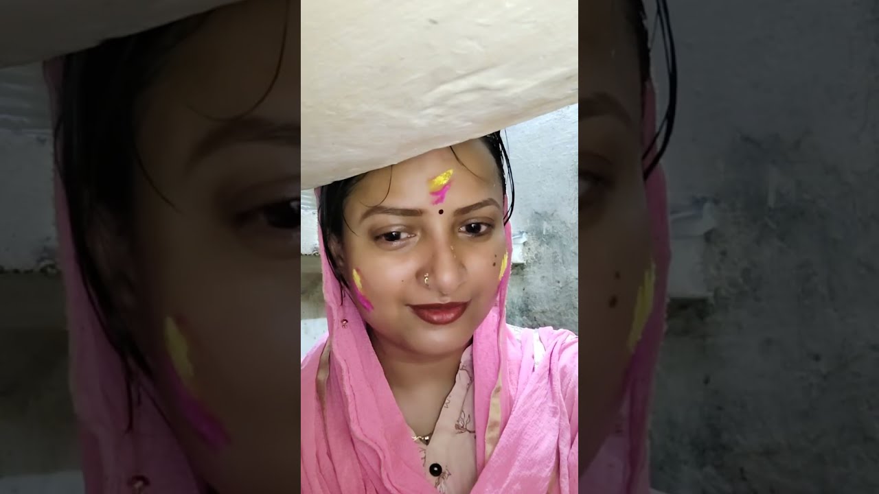 Kavya Sharma is live