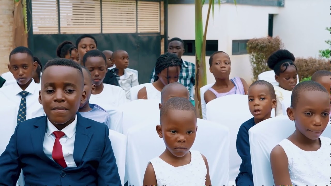 VUGANA NANJE BY FOUNTAIN OF WISDOM CHOIR