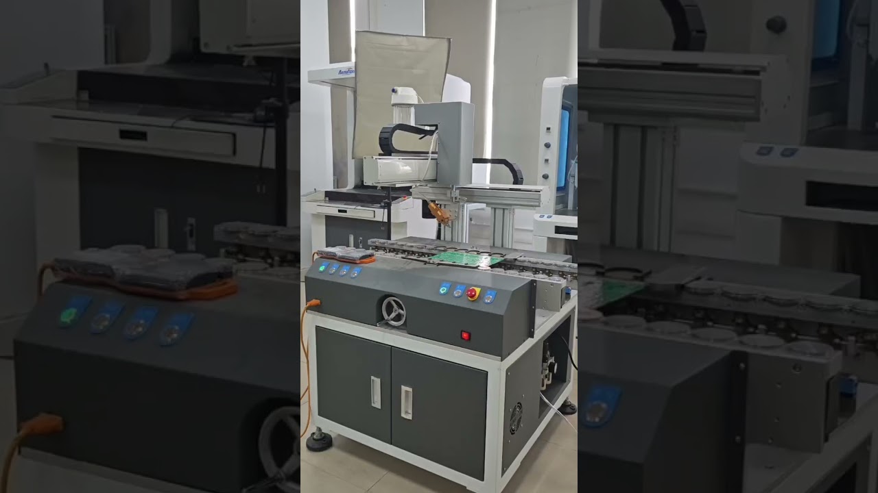 YRX-688 Fully automatic selective leg trimming machine / YRX-688 在线式选择性剪脚机