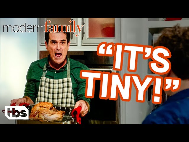 Best Modern Family Thanksgiving Episodes: Hilarious Holiday Fun! 3 sddefault