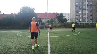 2 kolejka Ligi Nike Playarena Szczecin. MONczester UTD - Klub Dyskusyjny Wielgowo. (1 połowa) screenshot 5