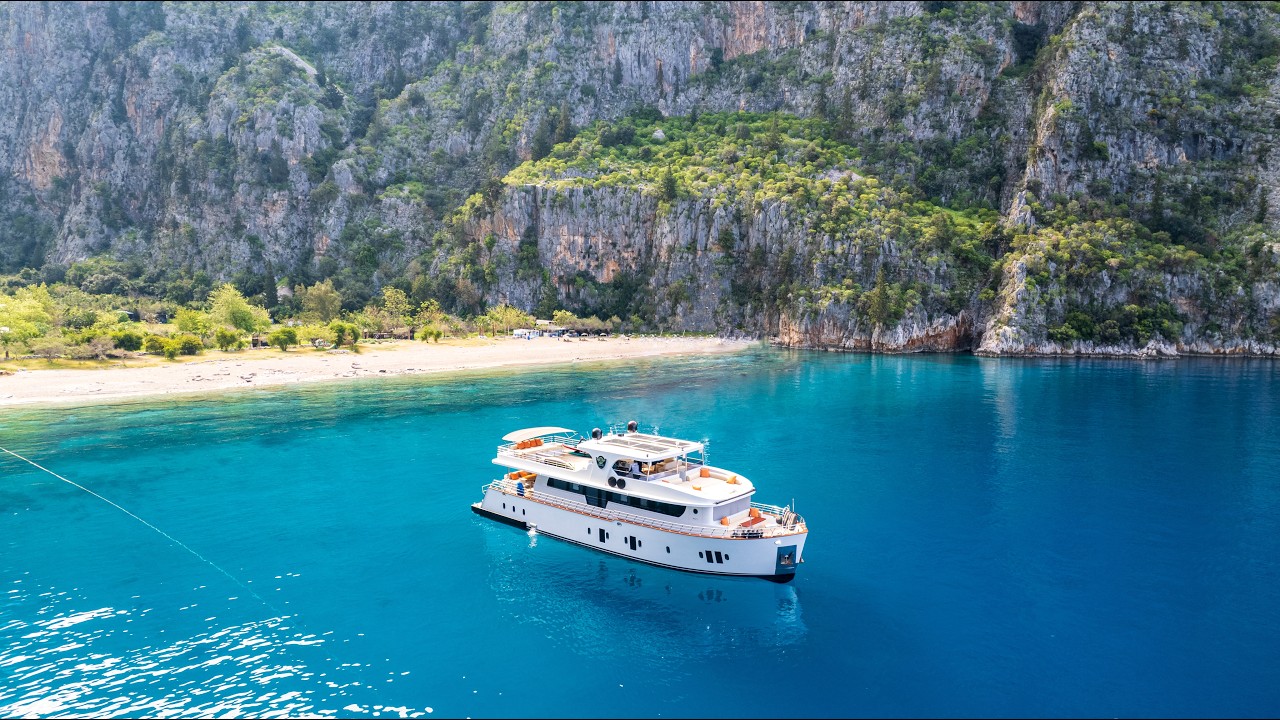 ⁣Simay S Luxury Trawler - Fethiye Rental Yacht - Turkey