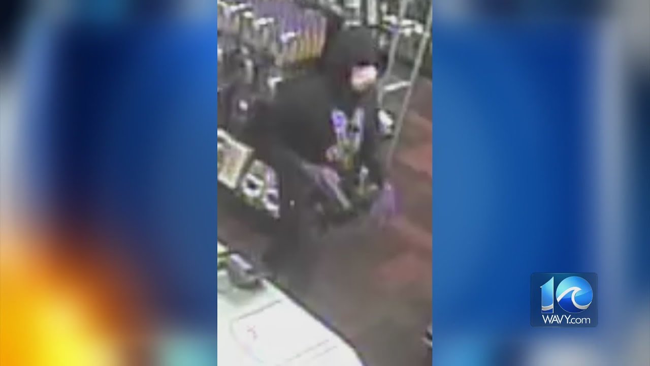 Suffolk GameStop robbed at gunpoint