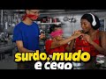 UM SURDO, UM CEGO E UM MUDO FAZENDO UM BOLO