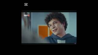 Elsam Da Ayri Bi̇r Güzel Bence