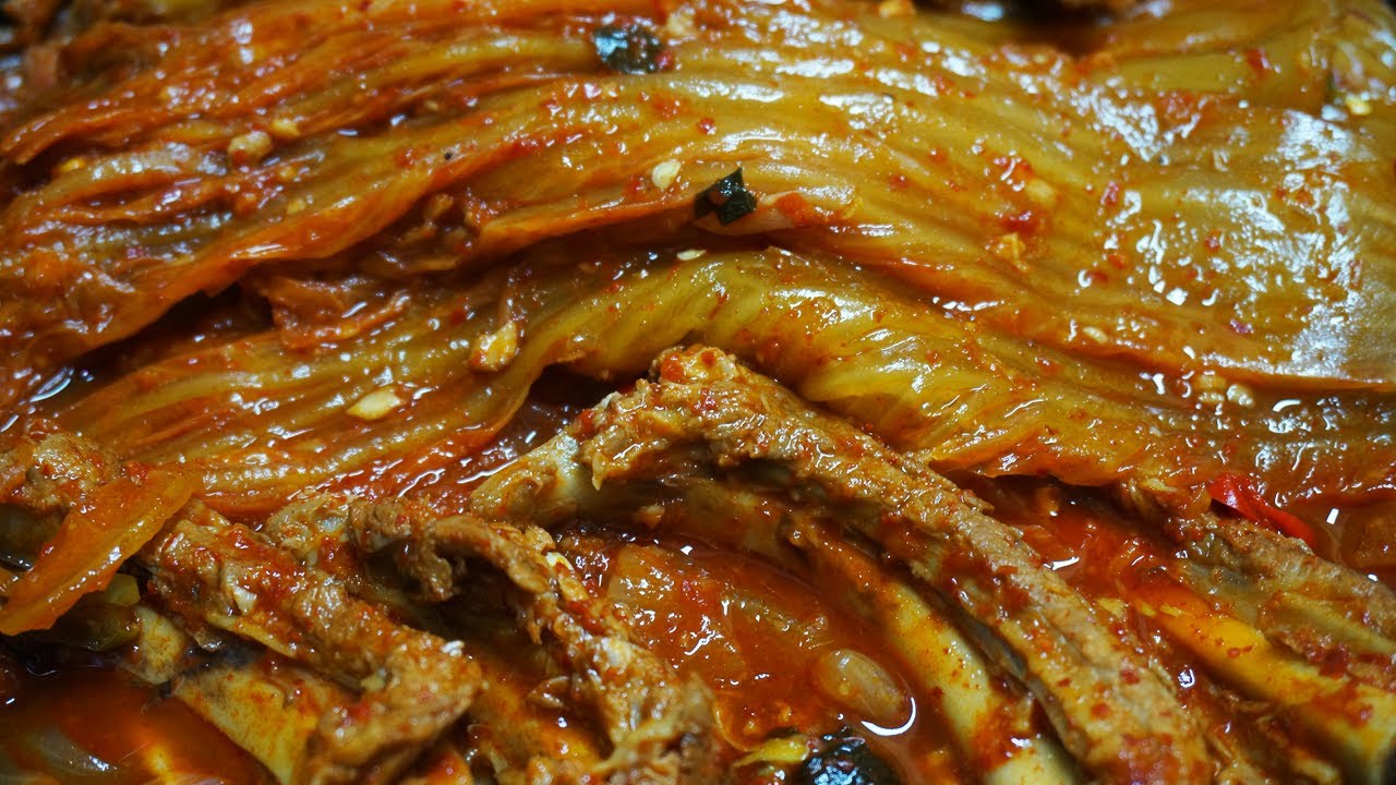 등갈비김치찜 만들기 야들야들 부드러운 묵은지 등갈비찜 황금레시피 steamed kimchi pork back ribs korean food recipe