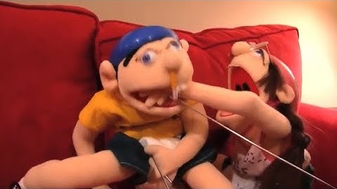 1 second of every 2016 SML video