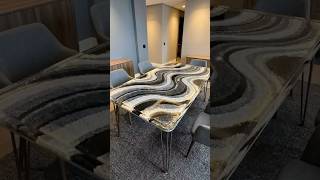 Incredible Glowing Epoxy Resin Table Pour!