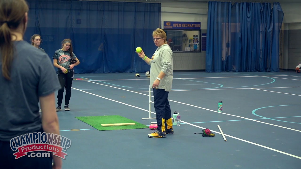 Leslie Huntington Explains How to Pitch a Better Softball Change-Up!