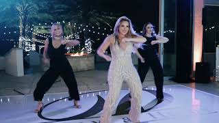 Bride SURPRISES Groom with a special DANCE (A little of Shakira , Beyonce and Jlo)