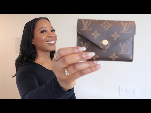FINALLY! A PERFECT WALLET!  LV LISA AND CAPUCINES VERT COMPACT