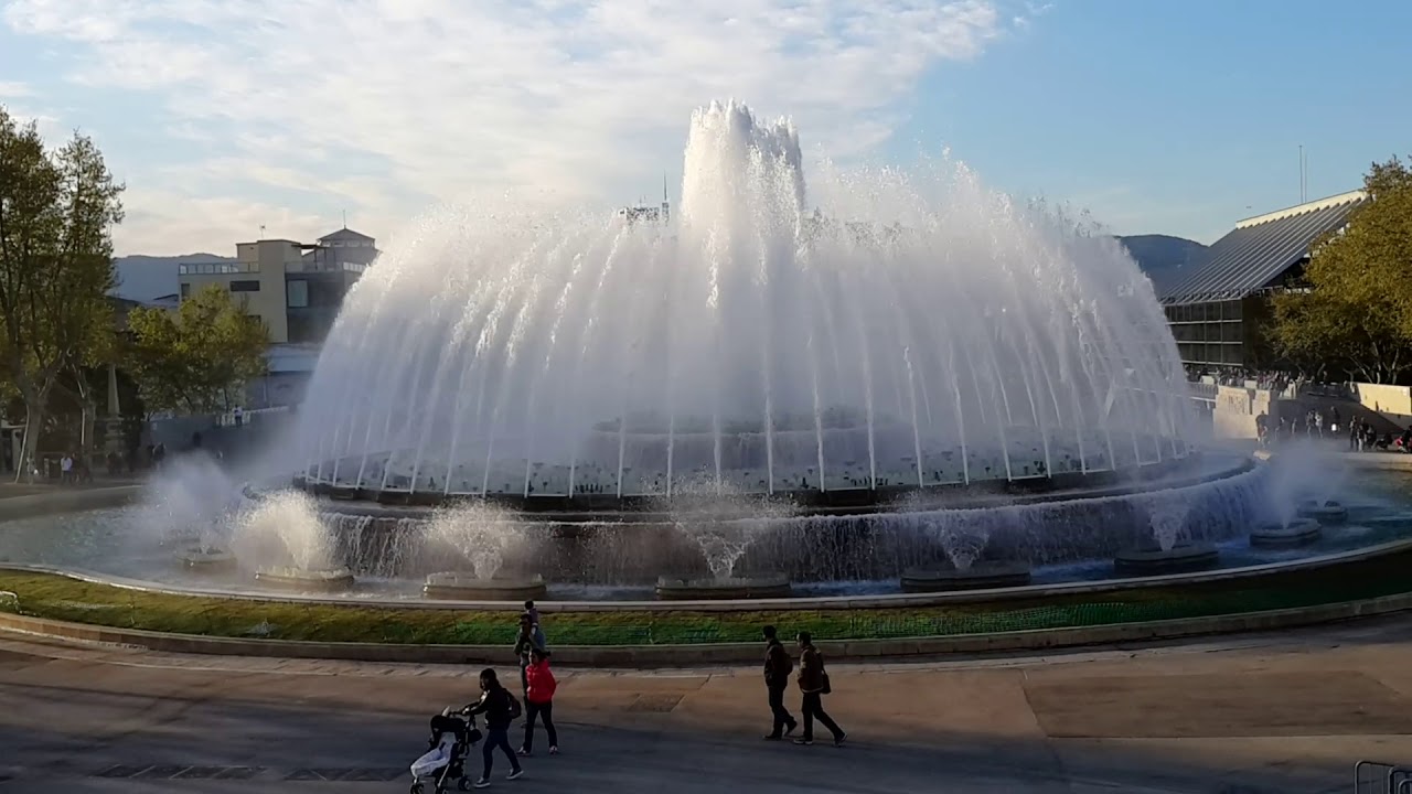 Barcelona Dancing Fountain Montjuic YouTube
