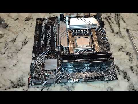 Upgrading the I7 13700k with the Thermalright Frost Commader 140 White CPU cooler, on B660m