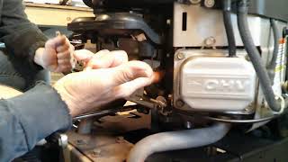 Briggs & Stratton governor adjustment 26 hp V Twin with Auto Choke