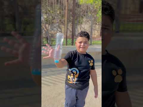 اللاصقه وكل يوم تقلي عليها