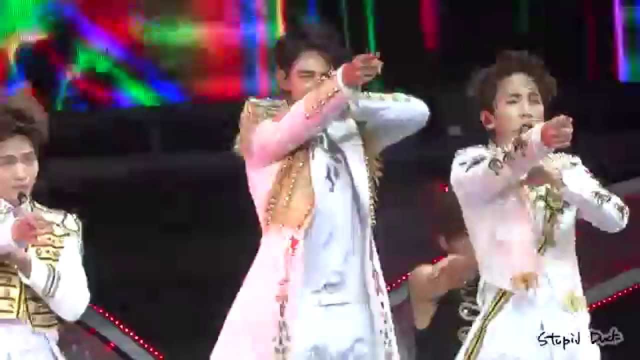 151025 SHINee World IV in Shanghai - Stranger MINHO focus