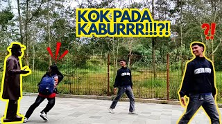Download Lagu Ngakak Cowok ini kaget sampai lari terbirit - berit...!!! Human Statue Prank MP3