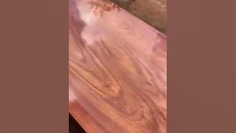 Mặt bàn gỗ nguyên khối Gõ Đỏ sử dụng làm bàn gỗ K3