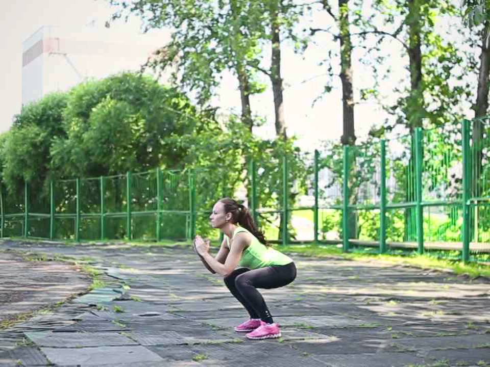 Выпрыгивания из планки