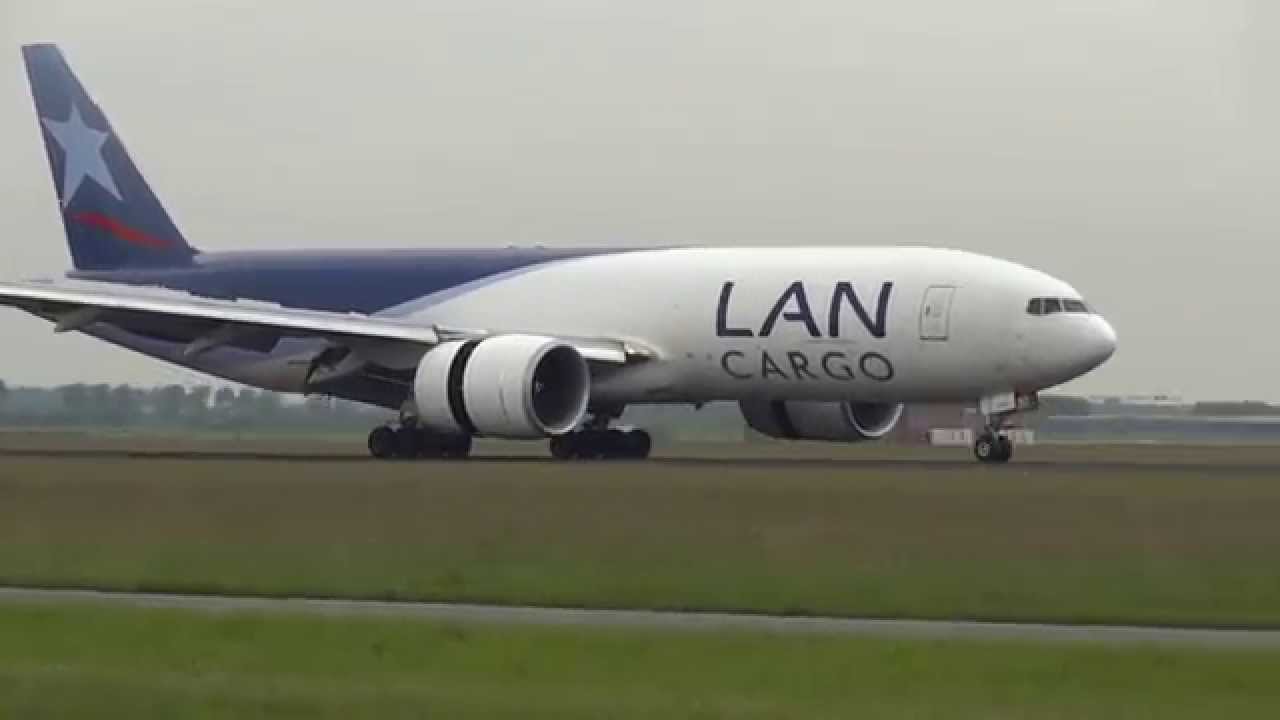 20148 LAN Cargo Boeing 777
