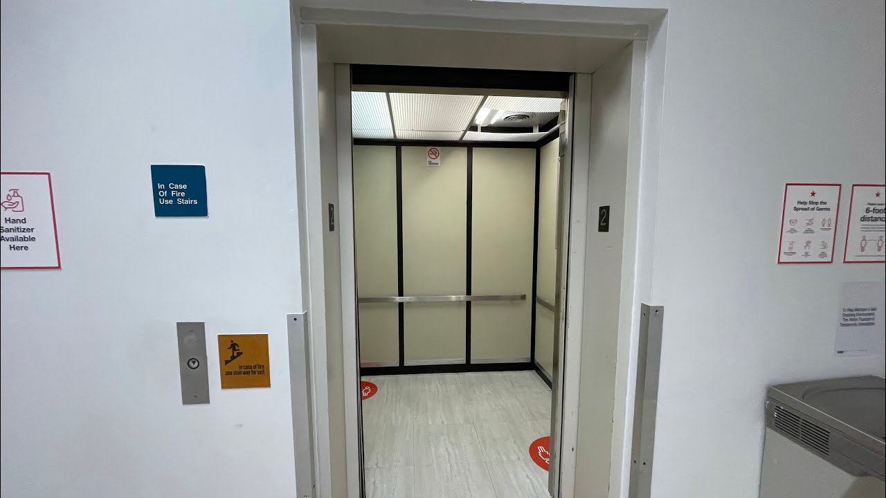 Montgomery Hydraulic Elevator Macy’s Boynton Beach Mall in Boynton