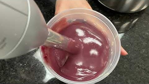 Callebaut Ruby chocolate with Raspberry/Cranberry Ganache