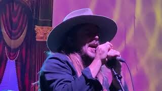 Last Waltz Tour “ Makes No Difference” (Warren Haynes/Jamey Johnson/Lukas Nelson) Boston 11/10/19 chords