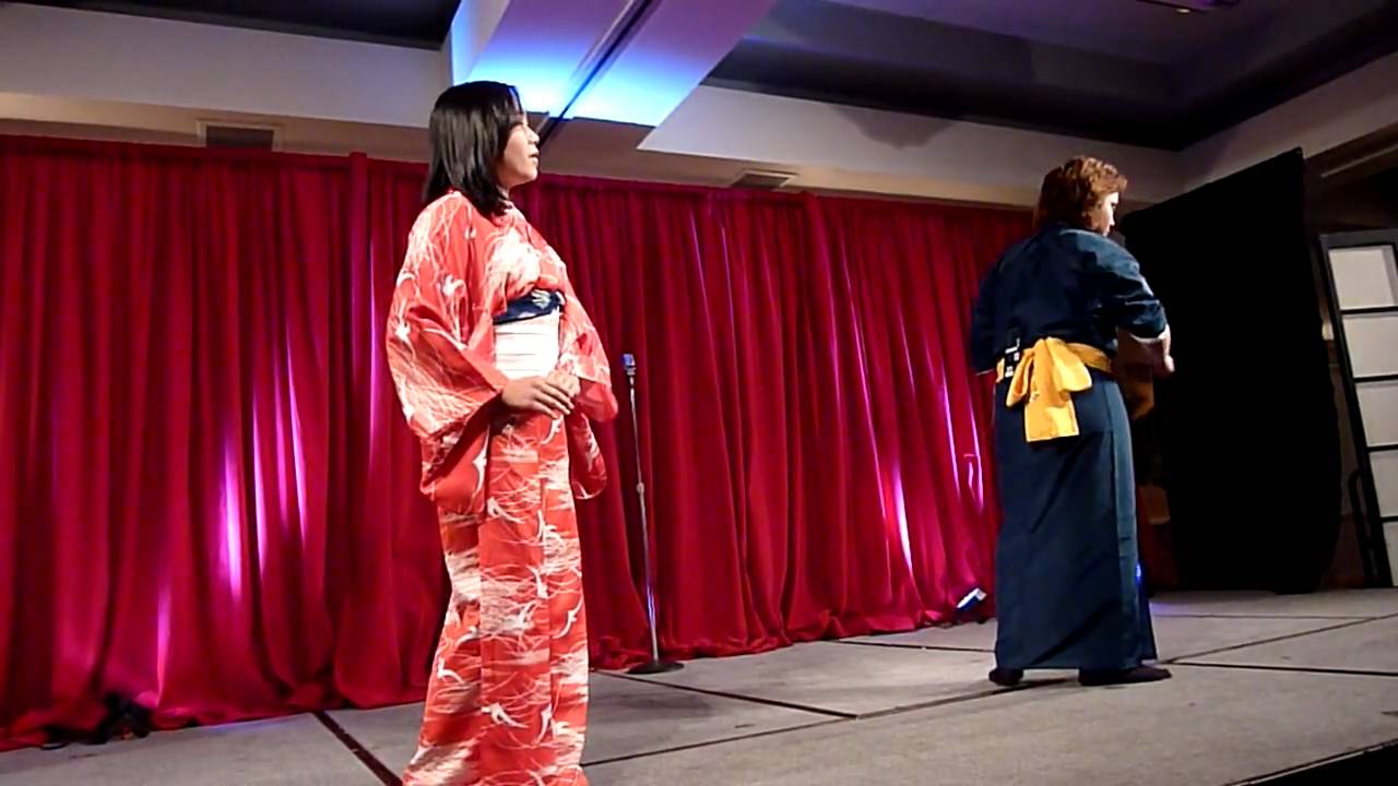 Jessica Valdez and Tevita Apina perform Naniwa Koi Shigure Jessica Valdez and Tevita Apina perform Naniwa Koi Shigure