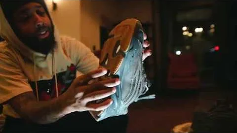 The YEEZY 700 "Geode" is true to size, and worth a cop ! + On Foot