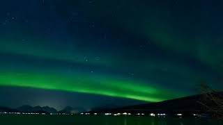 Aurora borealis ambient music for relaxation and meditation 10 min