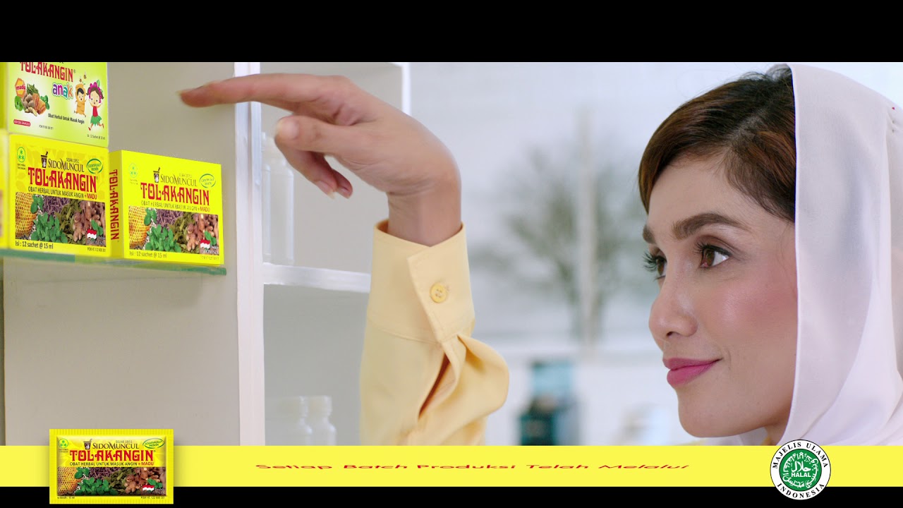 Iklan Tolak Angin Versi Ussy Sulistiawaty - Ramadhan (15') 