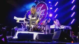 Foo Fighters - Cinnamon Girl (Neil Young cover Toronto July 8, 2015) chords