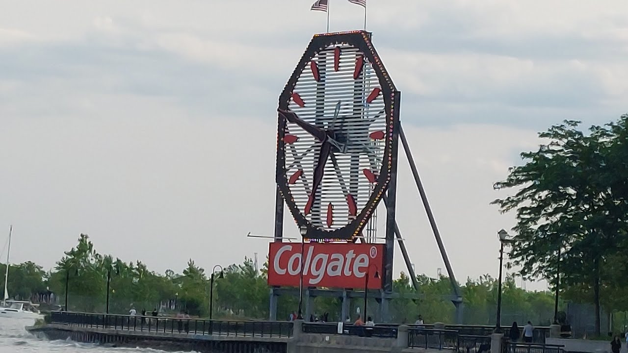 LIVE - Exploring Exchange Place - NJ Thursday, June 15, 2023