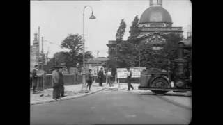 1926: Moderne wegenaanleg te Amsterdam en asfaltering van straten en pleinen - oude filmbeelden