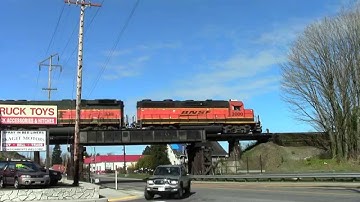 BNSF 2000 Leads Freight at Sedro-Woolley, WA on the Sumas Sub