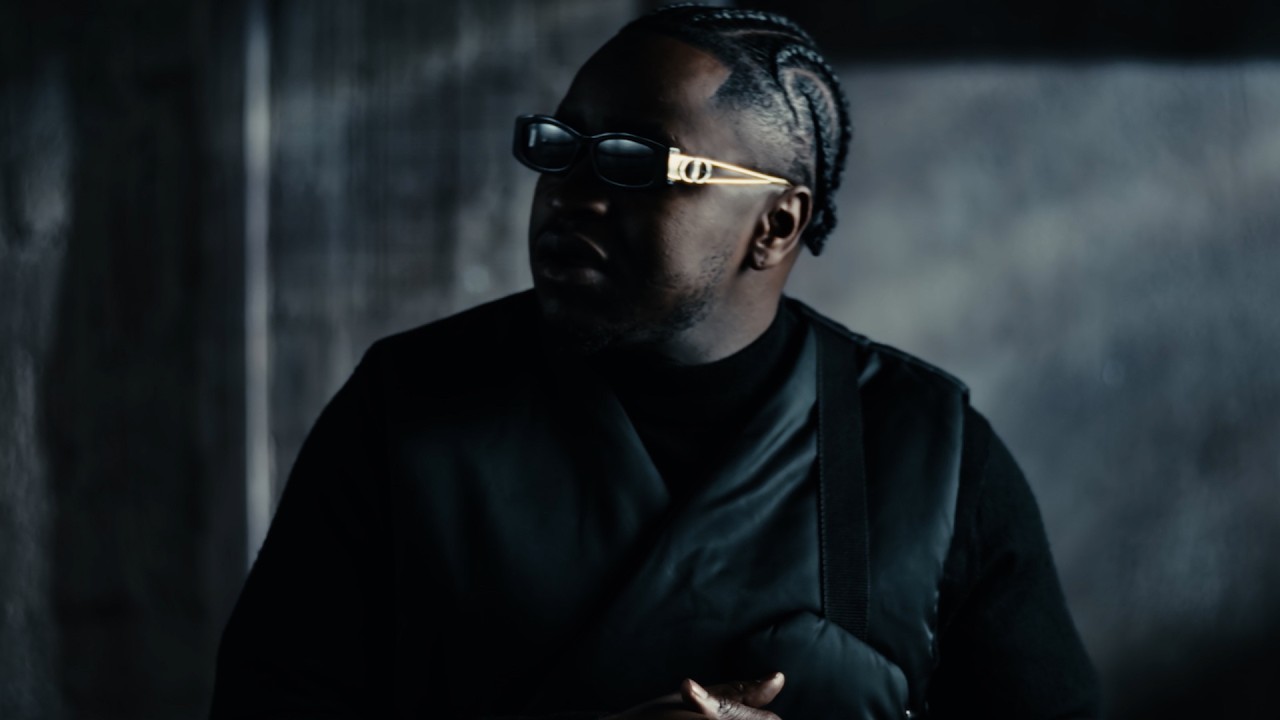 Watch Landy - Isuké (Clip Officiel) on YouTube Watch Landy - Isuké (Clip Officiel) on YouTube