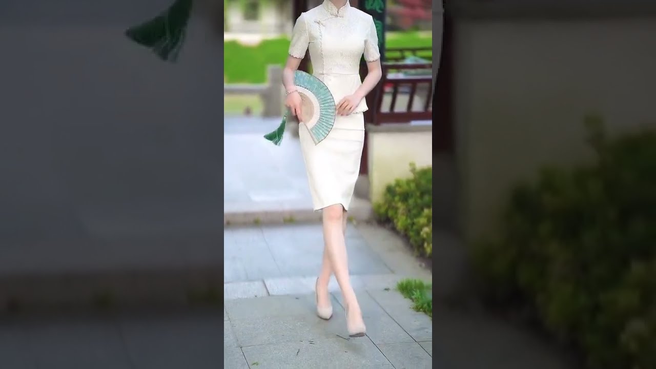Cheongsam tradicional chino, diferente belleza oriental.