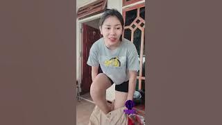 Kak kriss jualan celana bagus2..