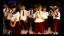 Kidung (Cuplikan lagu film Simfoni Luar Biasa - September 2011)  - Durasi: 3:24. 