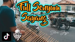 FULL SENYUM SAYANG  angklung satria jogja | musik versi angklung