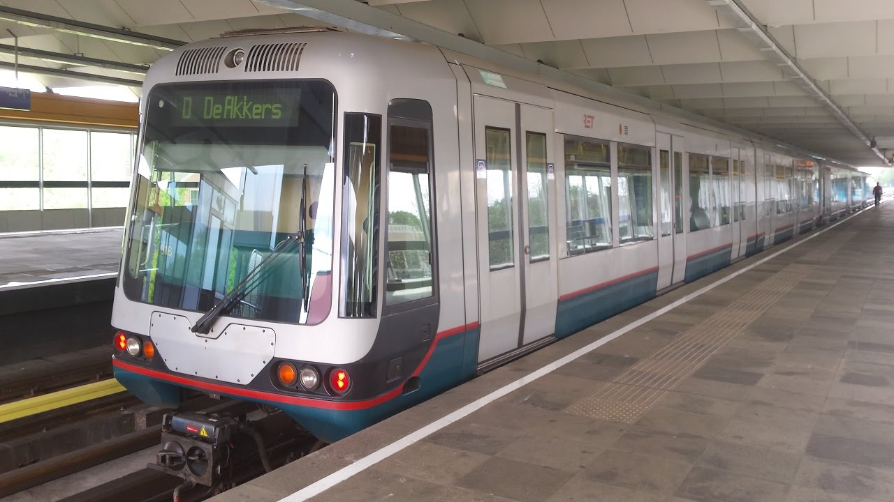 RET Metro Combi Type MG2/1+SG2/1 (5339-5320-5406) aankomst Slinge (lijn D), Rotterdam