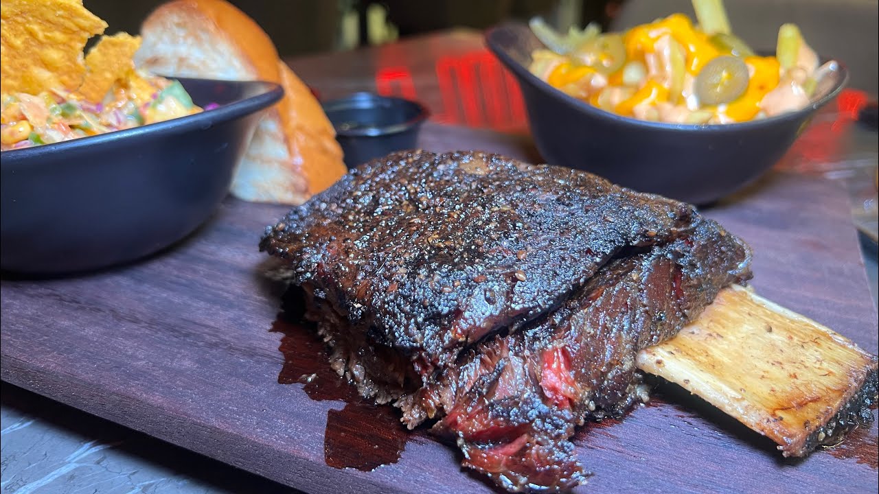 YOU WON’T BELIEVE HOW MUCH THESE WAGYU RIBS WERE IN MADINAH! - YouTube