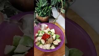 shorts Guava chaat | yummy guava chaat recipe| subscribe youtubeshorts fruit