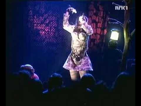 Residents - The beekeeper's daughter