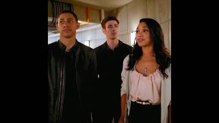 Cisco Is The Richest Man In America theflash barryallen iriswest wallywest shorts