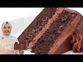 Super rich &amp; fudgy CHOCOLATE CAKE recipe, and it&#39;s EGGLESS!