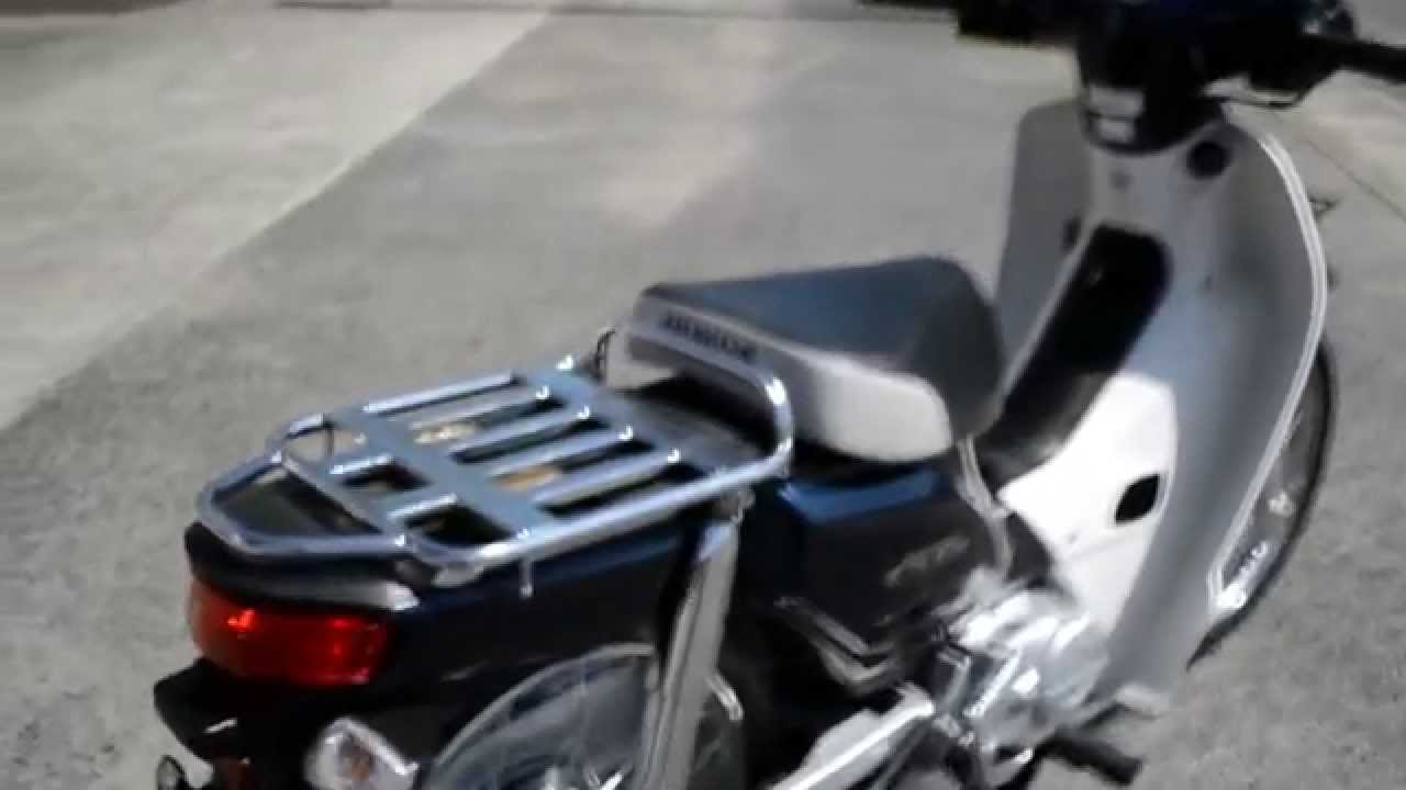 Honda super cub aa04