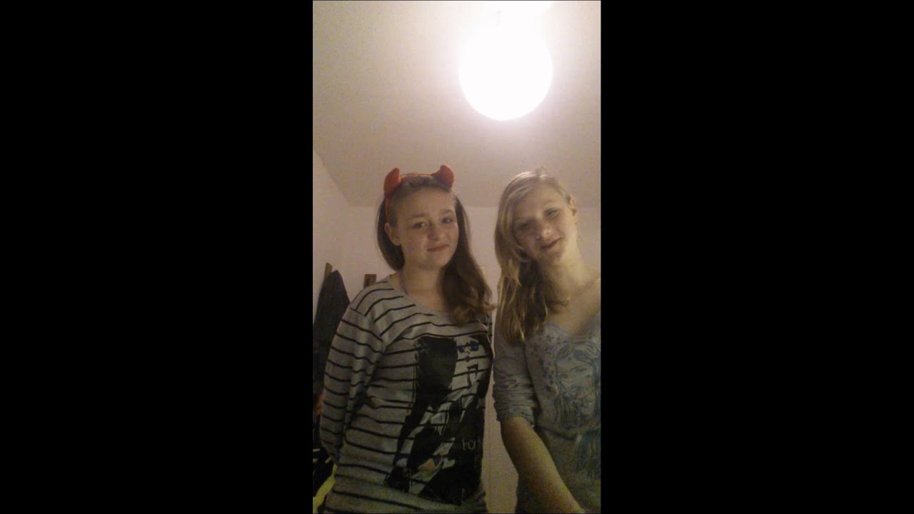 Dumme Freundin Dumme Freundin