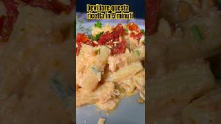 Primi piatti pasta con pomodoro secco ricotta e mandorle ricetta facile in 5 minuti